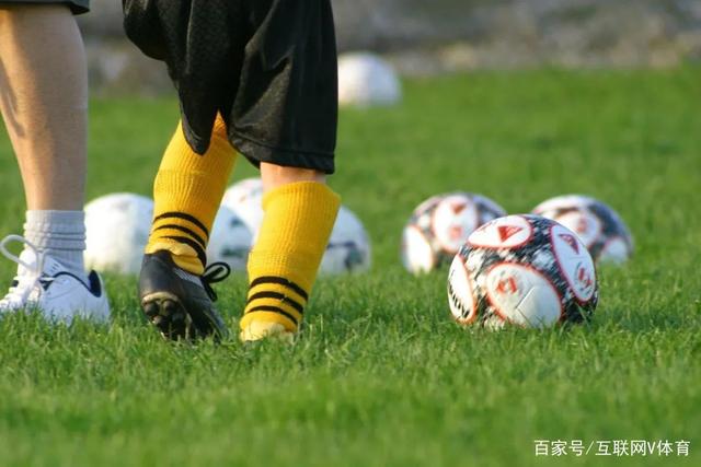 文胖：我们正临文班时代 鲨鱼&老詹生涯初期就进总决 文班也一样